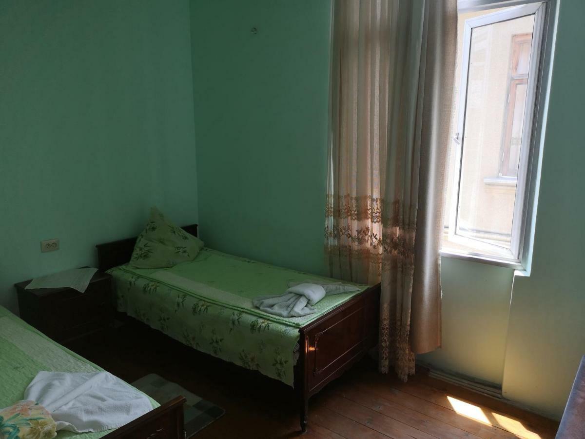 Shorena'S House Зугдиди Экстерьер фото